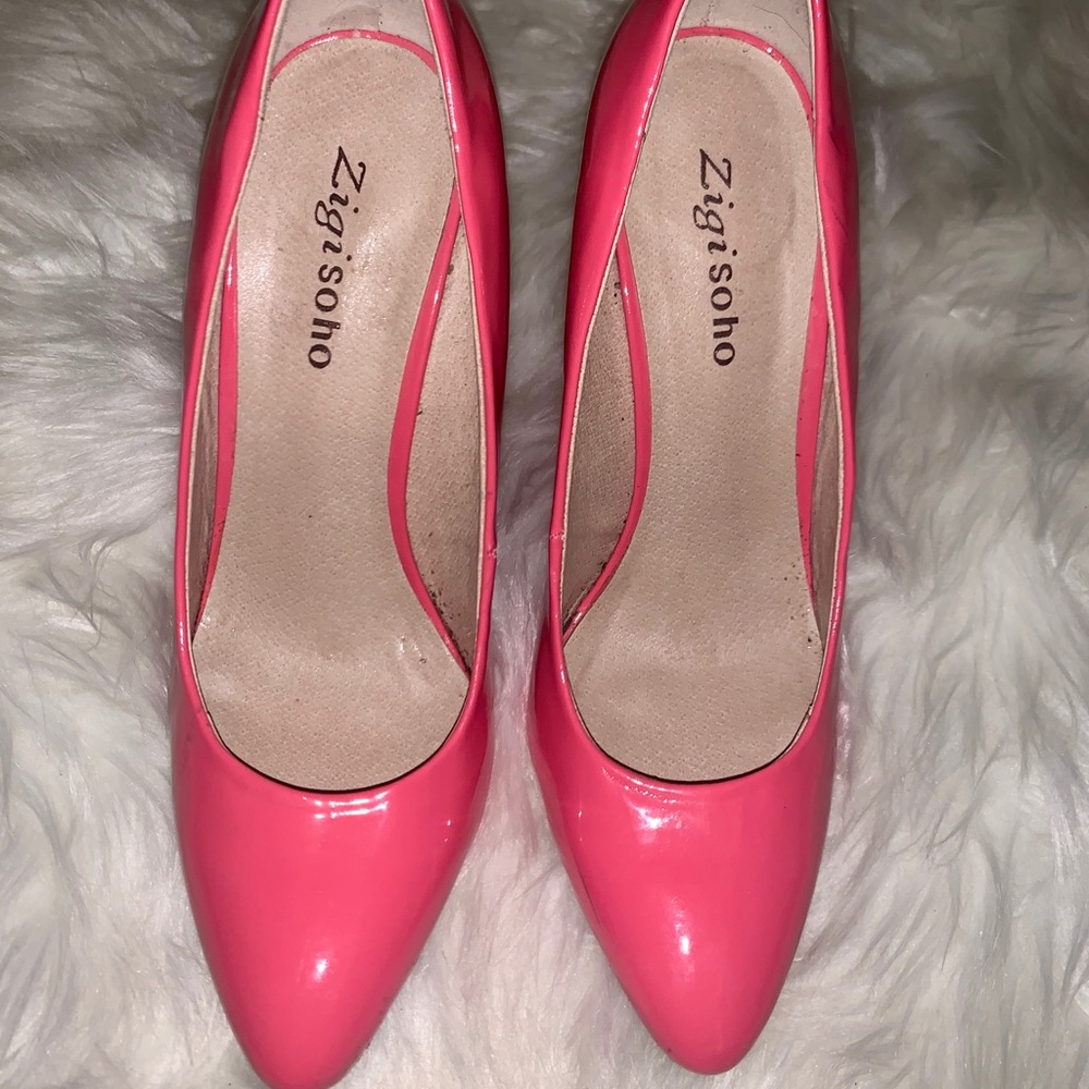 Pink wedges